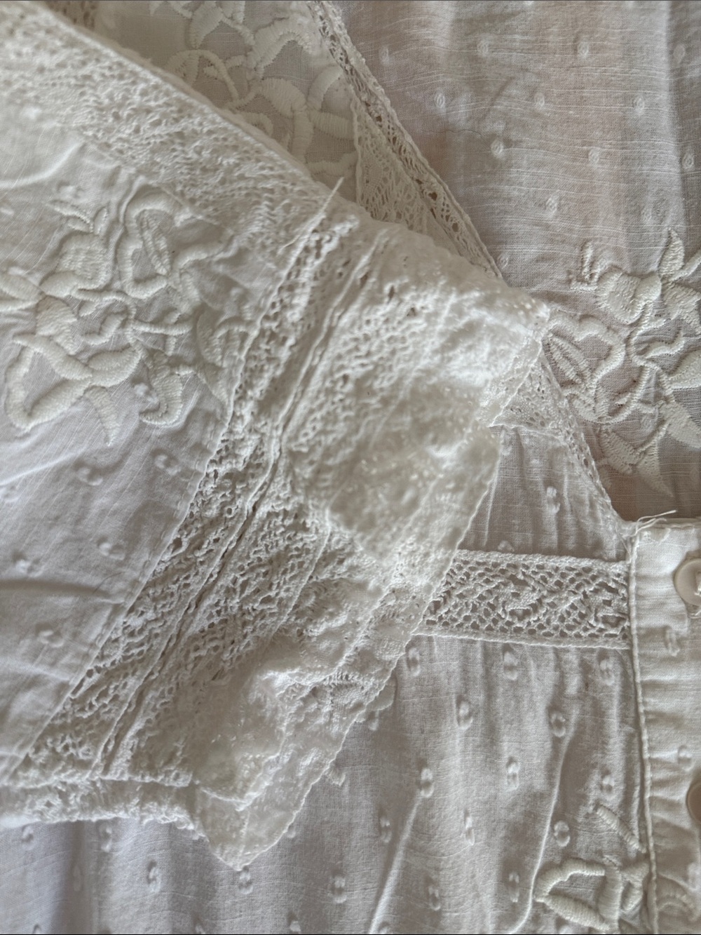 White lace detail top - Picture 7 of 14
